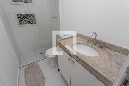 Apartamento à venda com 85m², 3 quartos e 2 vagasBanheiro social