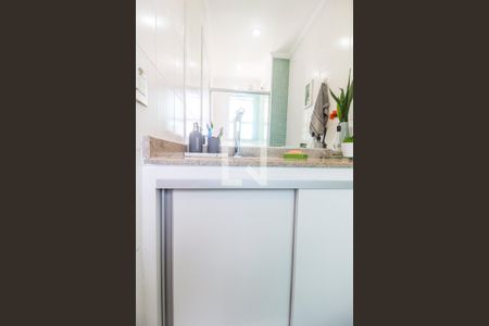 Apartamento à venda com 55m², 2 quartos e 2 vagas Apartamento à venda com 55m², 2 quartos e 2 vagasBanheiro