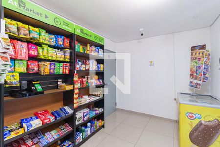 Apartamento para alugar com 50m², 2 quartos e 1 vaga Apartamento para alugar com 50m², 2 quartos e 1 vagaÁrea comum - Mini mercado