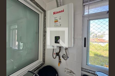 Apartamento à venda com 120m², 3 quartos e 2 vagas Apartamento à venda com 120m², 3 quartos e 2 vagasÁrea de Serviço