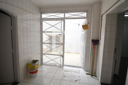 Casa à venda com 200m², 4 quartos e 2 vagasÁrea de Serviço