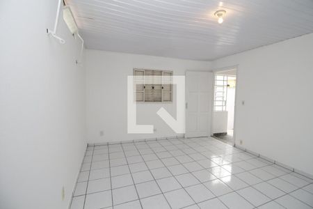 Casa à venda com 200m², 4 quartos e 2 vagasSuíte 2