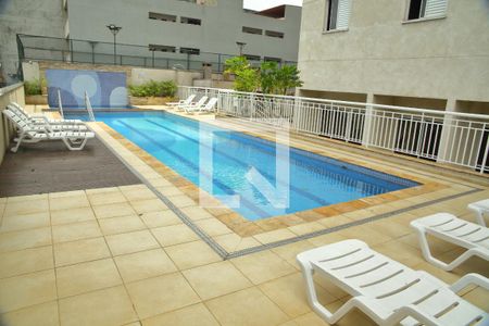 Apartamento para alugar com 64m², 3 quartos e 1 vagaÁrea comum