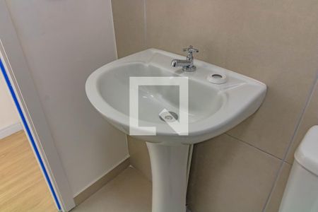 Apartamento para alugar com 34m², 2 quartos e sem vagaBanheiro