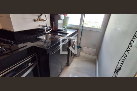 Apartamento à venda com 66m², 3 quartos e 2 vagas Apartamento à venda com 66m², 3 quartos e 2 vagasÁrea de Serviço