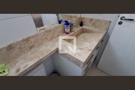 Apartamento à venda com 66m², 3 quartos e 2 vagas Apartamento à venda com 66m², 3 quartos e 2 vagasBanheiro