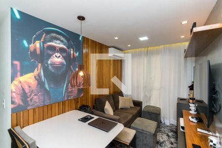 Sala de apartamento para alugar com 2 quartos, 48m² em Vista Alegre, Rio de Janeiro