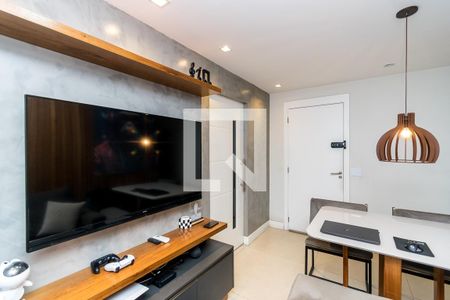 Sala de apartamento para alugar com 2 quartos, 48m² em Vista Alegre, Rio de Janeiro