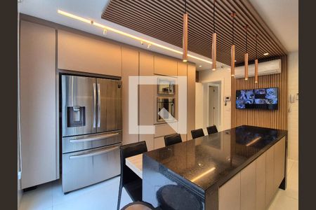 Casa de condomínio à venda com 400m², 5 quartos e 4 vagasCozinha