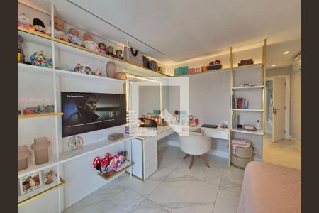 Casa de condomínio à venda com 400m², 5 quartos e 4 vagasSuite 3