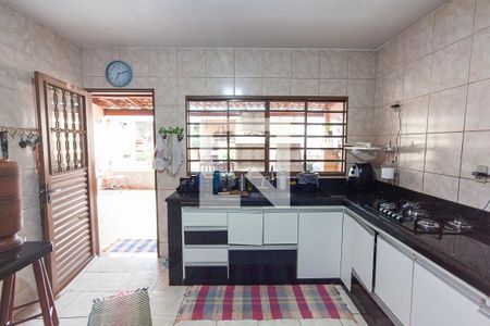 Casa para alugar com 210m², 3 quartos e 5 vagasCozinha