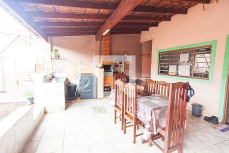 Casa para alugar com 210m², 3 quartos e 5 vagasVaranda