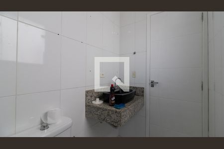 Casa à venda com 320m², 4 quartos e 5 vagasBanheiro 1