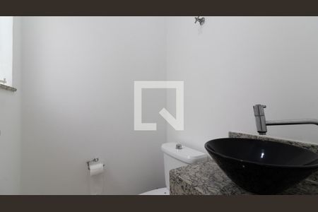 Casa à venda com 320m², 4 quartos e 5 vagasLavabo