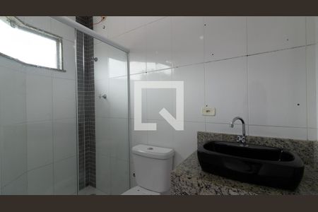 Casa à venda com 320m², 4 quartos e 5 vagasBanheiro da Suíte