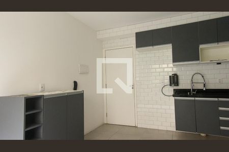 Sala/Cozinha de apartamento à venda com 1 quarto, 42m² em Sítio da Figueira, São Paulo