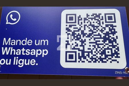 Casa de condomínio à venda com 300m², 3 quartos e 3 vagas Casa de condomínio à venda com 300m², 3 quartos e 3 vagasPlaquinha