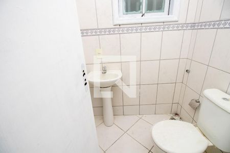 Casa de condomínio à venda com 300m², 3 quartos e 3 vagas Casa de condomínio à venda com 300m², 3 quartos e 3 vagasLavabo