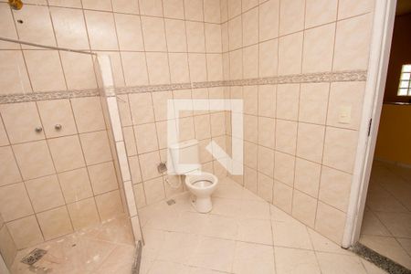 Casa de condomínio à venda com 300m², 3 quartos e 3 vagas Casa de condomínio à venda com 300m², 3 quartos e 3 vagasBanheiro Social