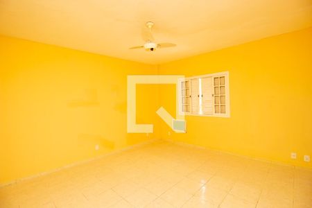 Casa de condomínio à venda com 300m², 3 quartos e 3 vagas Casa de condomínio à venda com 300m², 3 quartos e 3 vagasQuarto 3