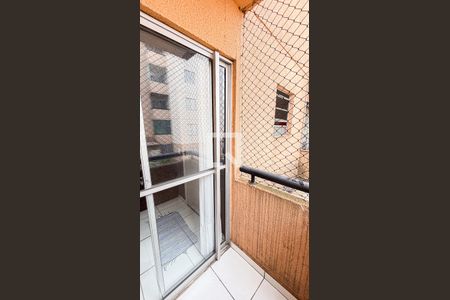 Varanda da Sala de apartamento para alugar com 2 quartos, 50m² em Jardim Alzira Franco, Santo André