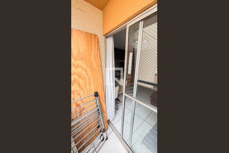 Varanda da Sala de apartamento para alugar com 2 quartos, 50m² em Jardim Alzira Franco, Santo André