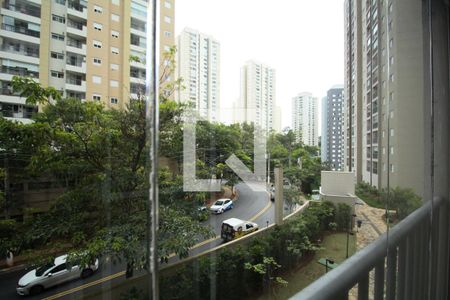 Vista Varanda da Sala de apartamento para alugar com 2 quartos, 49m² em Parque Reboucas, São Paulo