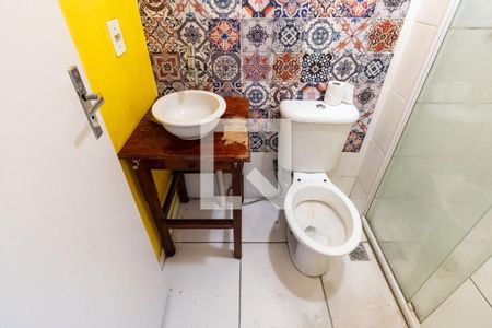 Apartamento para alugar com 45m², 2 quartos e 2 vagas Apartamento para alugar com 45m², 2 quartos e 2 vagasBanheiro