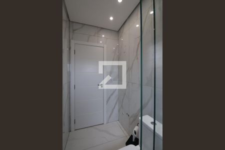 Casa de condomínio à venda com 116m², 3 quartos e 2 vagasBanheiro da Suíte