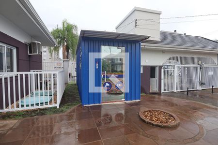 Casa de condomínio à venda com 116m², 3 quartos e 2 vagasMercado