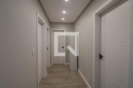 Casa de condomínio à venda com 116m², 3 quartos e 2 vagasCorredor