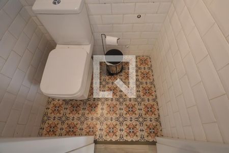 Casa de condomínio à venda com 116m², 3 quartos e 2 vagasLavabo