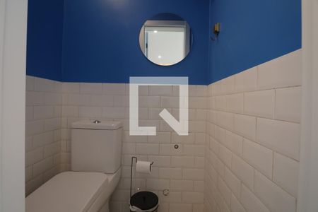 Casa de condomínio à venda com 116m², 3 quartos e 2 vagasLavabo