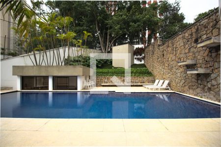 Apartamento à venda com 300m², 2 quartos e 5 vagas Apartamento à venda com 300m², 2 quartos e 5 vagasÁrea comum - Piscina