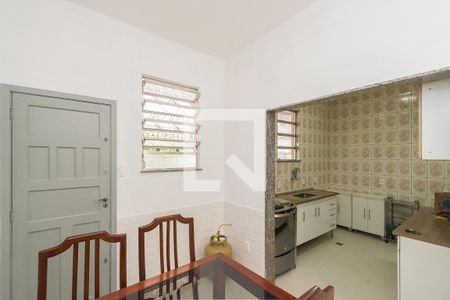 Casa para alugar com 200m², 3 quartos e 2 vagasCopa