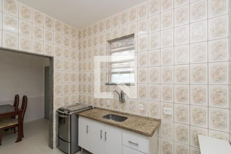 Casa para alugar com 200m², 3 quartos e 2 vagasCozinha