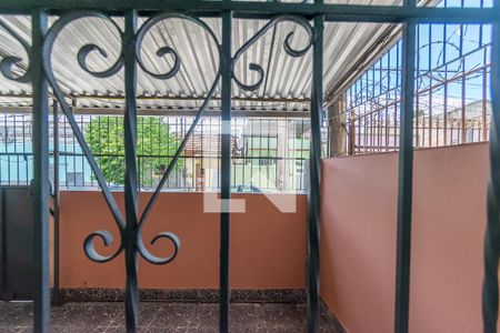Vista do Quarto 1 de casa para alugar com 3 quartos, 200m² em Olaria, Rio de Janeiro
