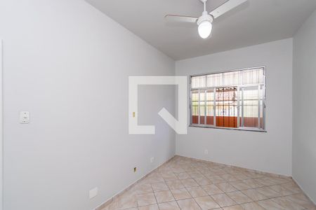 Quarto 1 de casa para alugar com 3 quartos, 200m² em Olaria, Rio de Janeiro