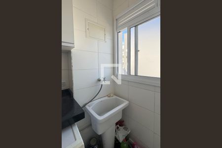 Área de Serviço de apartamento para alugar com 2 quartos, 57m² em Jardim do Líbano, Barueri