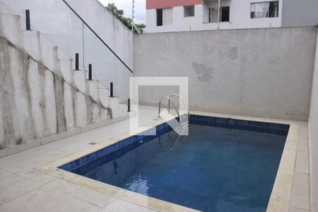 Casa à venda com 220m², 3 quartos e 6 vagasPiscina