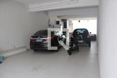 Casa à venda com 220m², 3 quartos e 6 vagasGaragem