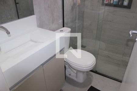 Casa à venda com 220m², 3 quartos e 6 vagasBanheiro da Suíte  3