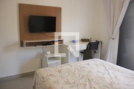 Suíte  1 de casa para alugar com 3 quartos, 220m² em Jardim Vila Galvao, Guarulhos