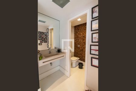 Apartamento para alugar com 143m², 2 quartos e 3 vagasLavabo