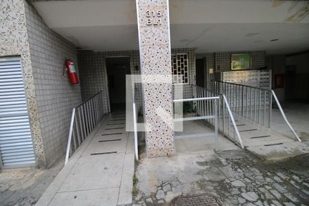 Apartamento para alugar com 52m², 2 quartos e 1 vagaÁrea comum - Rampas de acesso