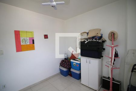 Quarto 1 de apartamento à venda com 2 quartos, 52m² em Olaria, Rio de Janeiro