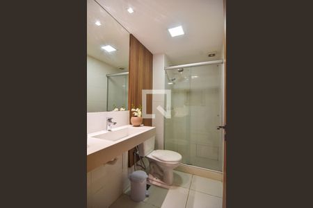 Apartamento à venda com 117m², 3 quartos e 2 vagas Apartamento à venda com 117m², 3 quartos e 2 vagasBanheiro Social