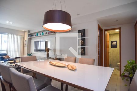 Sala de apartamento à venda com 3 quartos, 117m² em Icaraí, Niterói