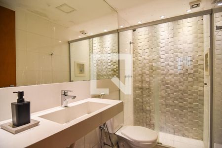 Apartamento à venda com 117m², 3 quartos e 2 vagas Apartamento à venda com 117m², 3 quartos e 2 vagasBanheiro Suite