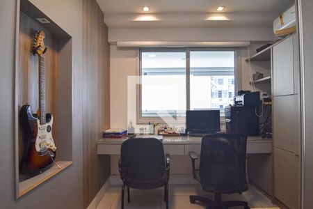 Quarto 1 de apartamento à venda com 3 quartos, 117m² em Icaraí, Niterói